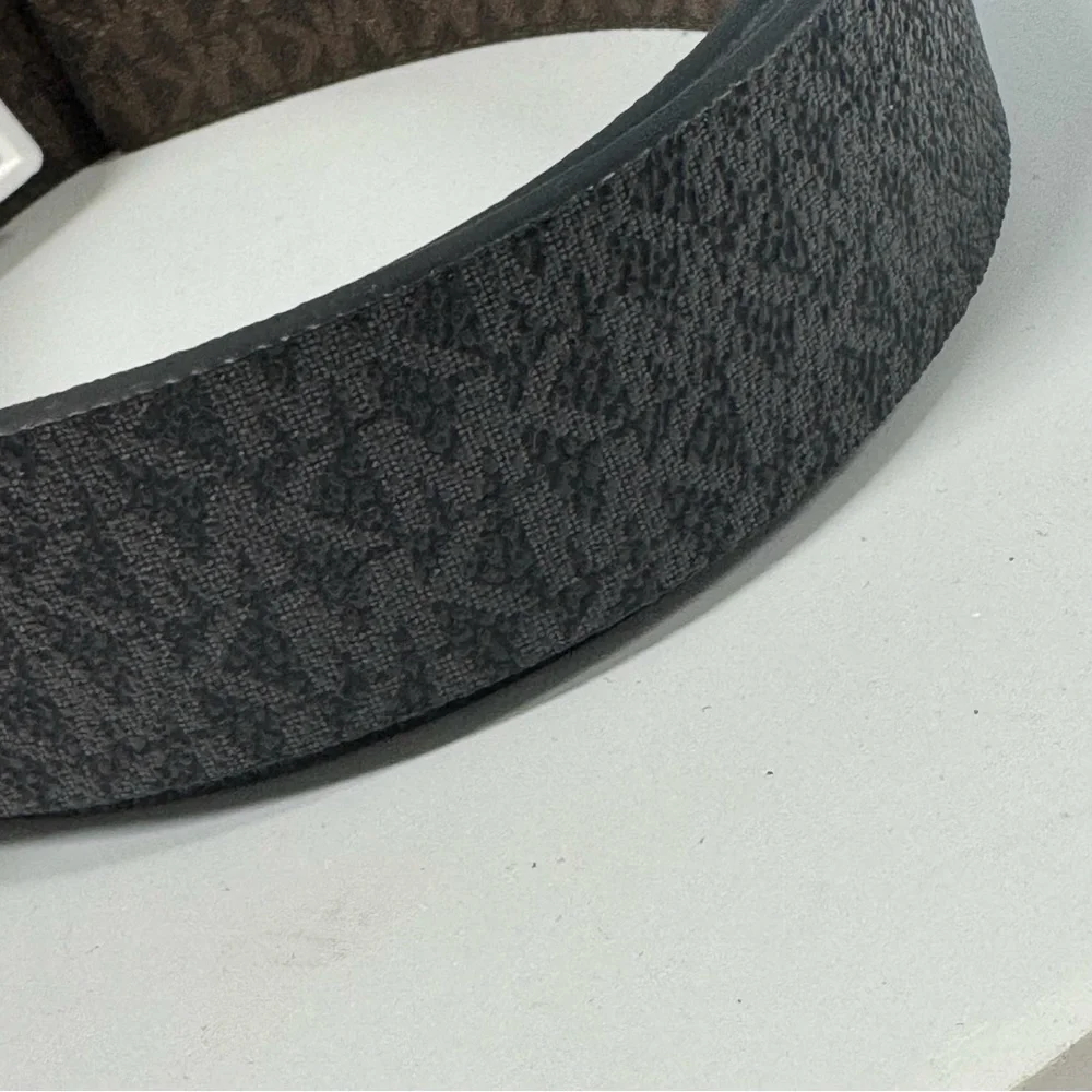 SALE MICHAEL KORS REVERSIBLE LOGO BELT